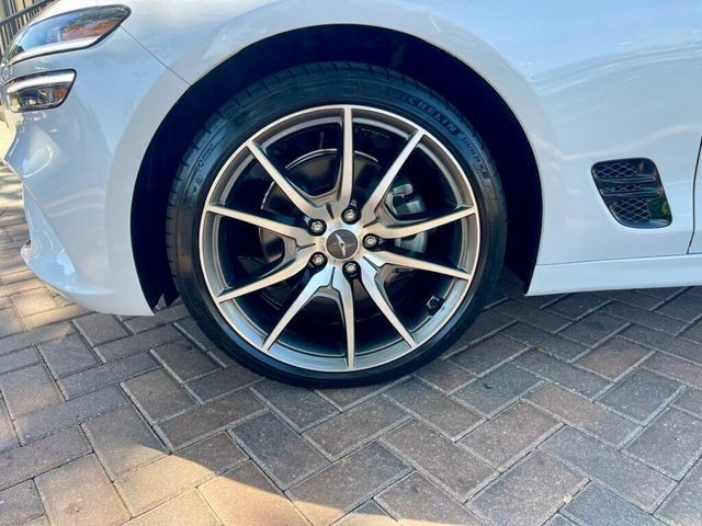 2023 Genesis G70 2.0T - 22852233 - 8