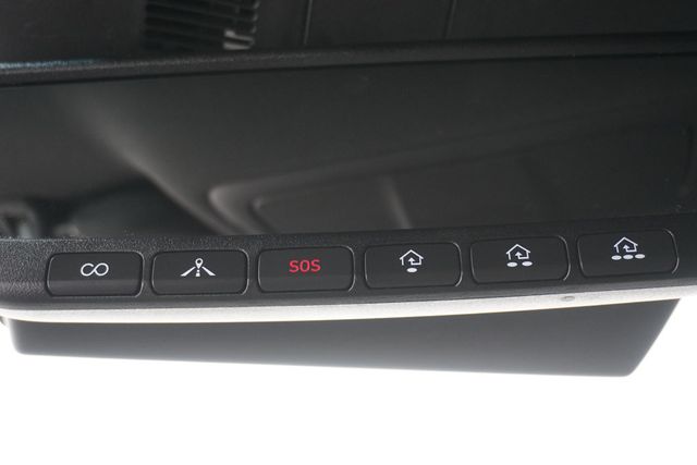 2023 Genesis G70 2.0T AWD - 23016778 - 25