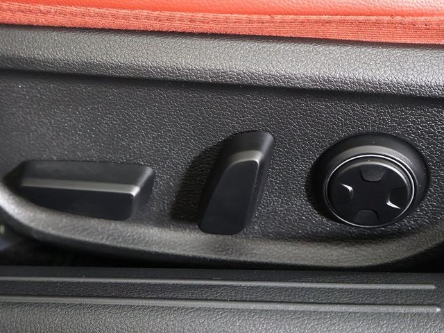 2023 Genesis G70 2.0T AWD - 22966420 - 35