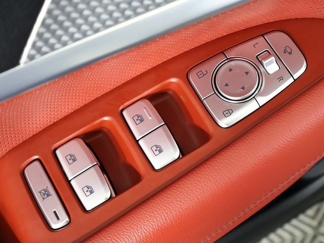 2023 Genesis G70 2.0T AWD - 22966420 - 41