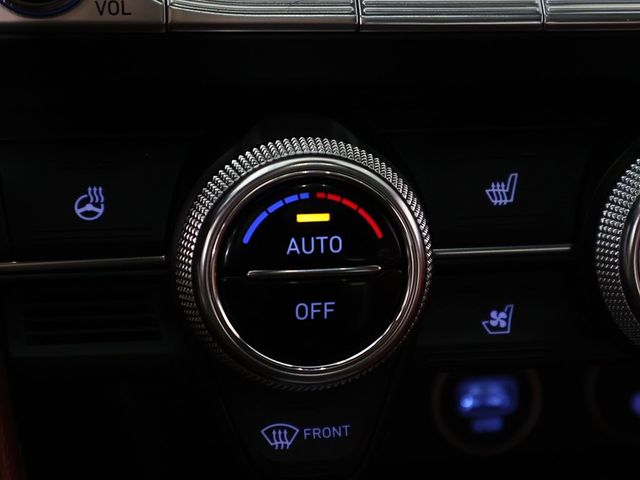 2023 Genesis G70 2.0T AWD - 22966420 - 52