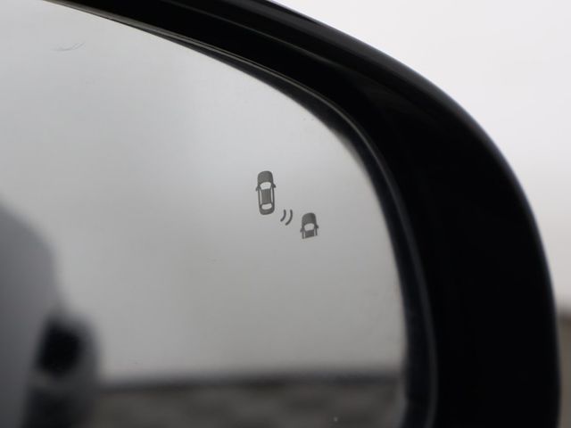 2023 Genesis G70 2.0T AWD - 22974986 - 35