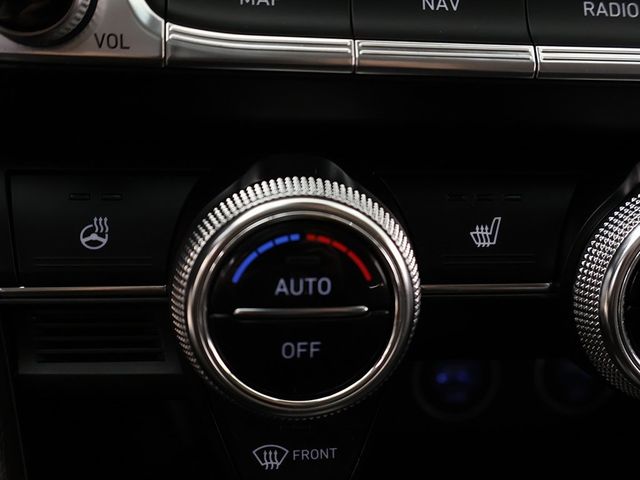 2023 Genesis G70 2.0T AWD - 22974986 - 49