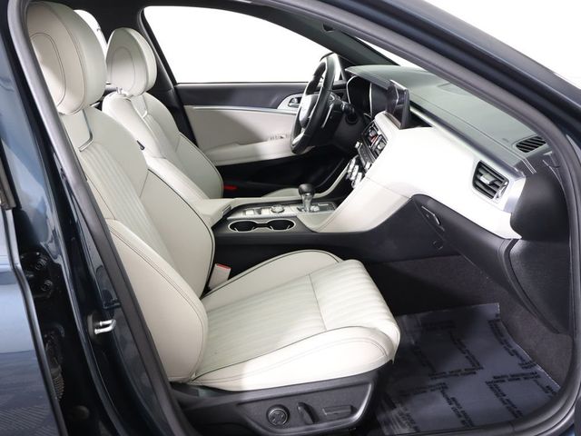 2023 Genesis G70 2.0T AWD - 23004108 - 32