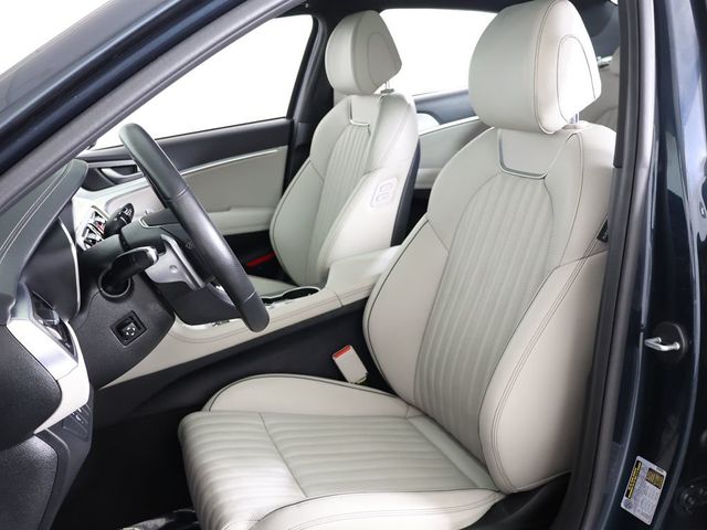 2023 Genesis G70 2.0T AWD - 23004108 - 33