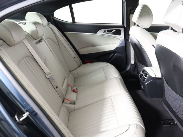 2023 Genesis G70 2.0T AWD - 23004108 - 38