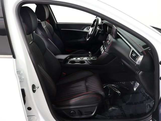 2023 Genesis G70 2.0T AWD - 23033314 - 31