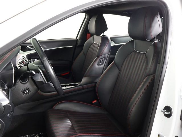 2023 Genesis G70 2.0T AWD - 23033314 - 32