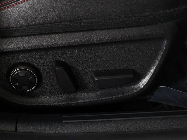 2023 Genesis G70 2.0T AWD - 23033314 - 35
