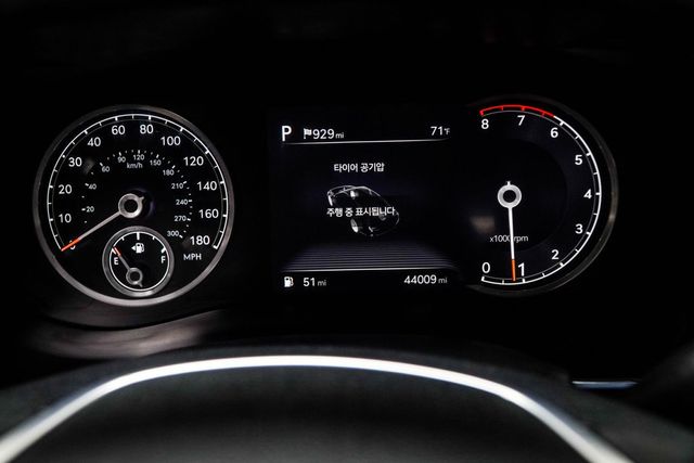 2023 Genesis G70 2.0T AWD - 23004750 - 29