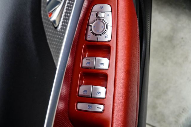 2023 Genesis G70 2.0T AWD - 23004750 - 32
