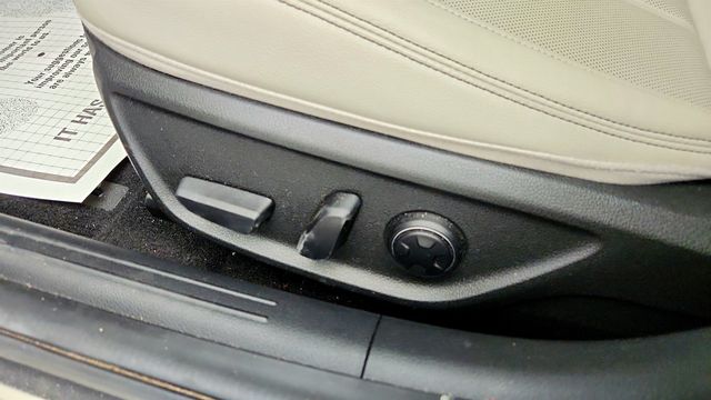 2023 Genesis G70 2.0T AWD - 23013733 - 9