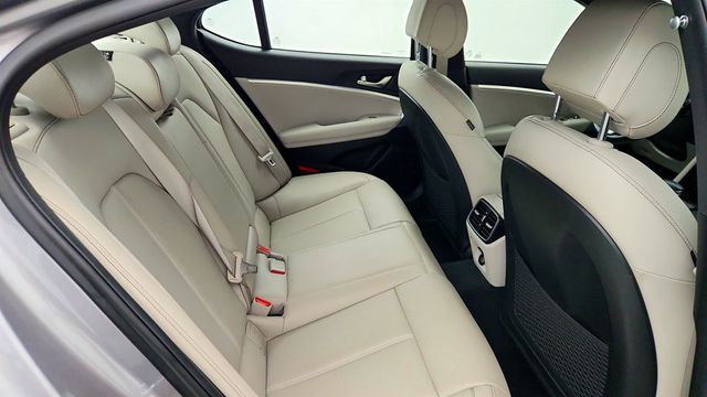 2023 Genesis G70 2.0T AWD - 23013733 - 21