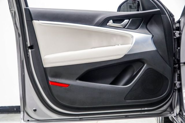 2023 Genesis G70 2.0T RWD - 23066611 - 33
