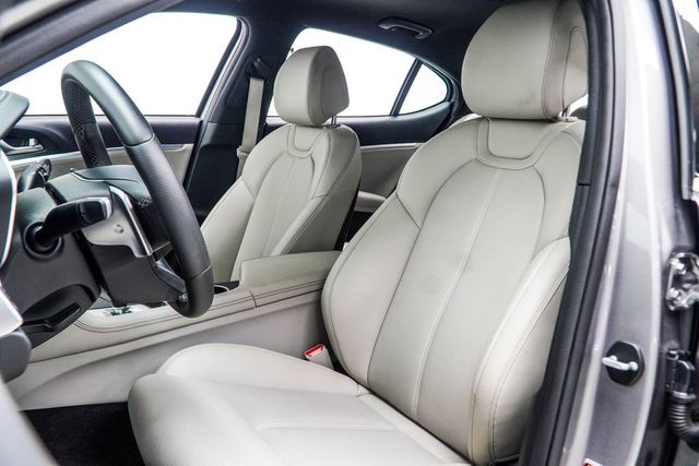 2023 Genesis G70 2.0T RWD - 23066611 - 35