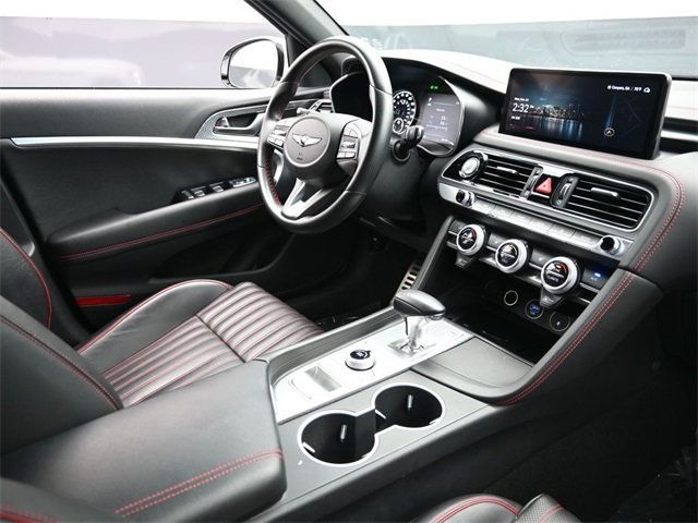 2023 Genesis G70 2.0T RWD - 22928371 - 23