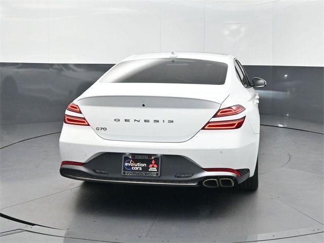 2023 Genesis G70 2.0T RWD - 22928371 - 43