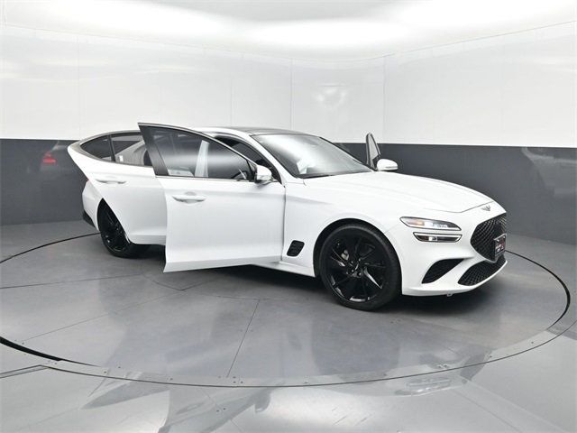 2023 Genesis G70 2.0T RWD - 22928371 - 50
