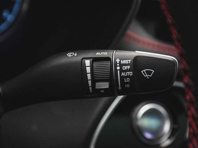 2023 Genesis G70 2.0T Sport Prestige - 23029068 - 28