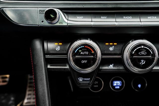 2023 Genesis G70 3.3T AWD - 22986962 - 26