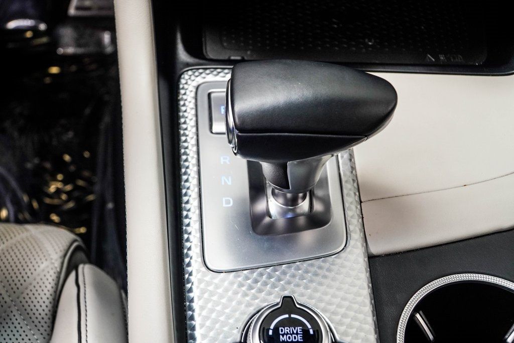 2023 Genesis G70 3.3T photo 18