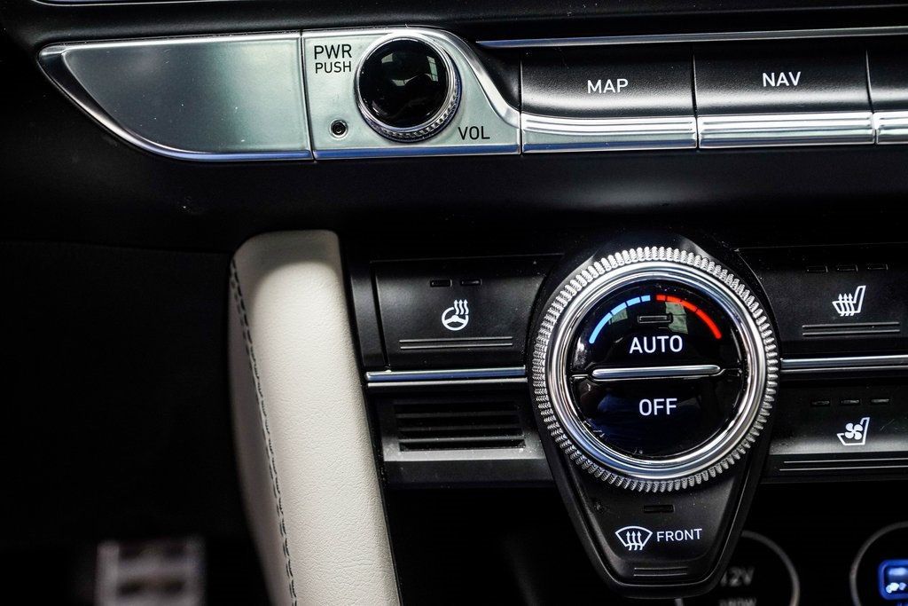 2023 Genesis G70 3.3T photo 20