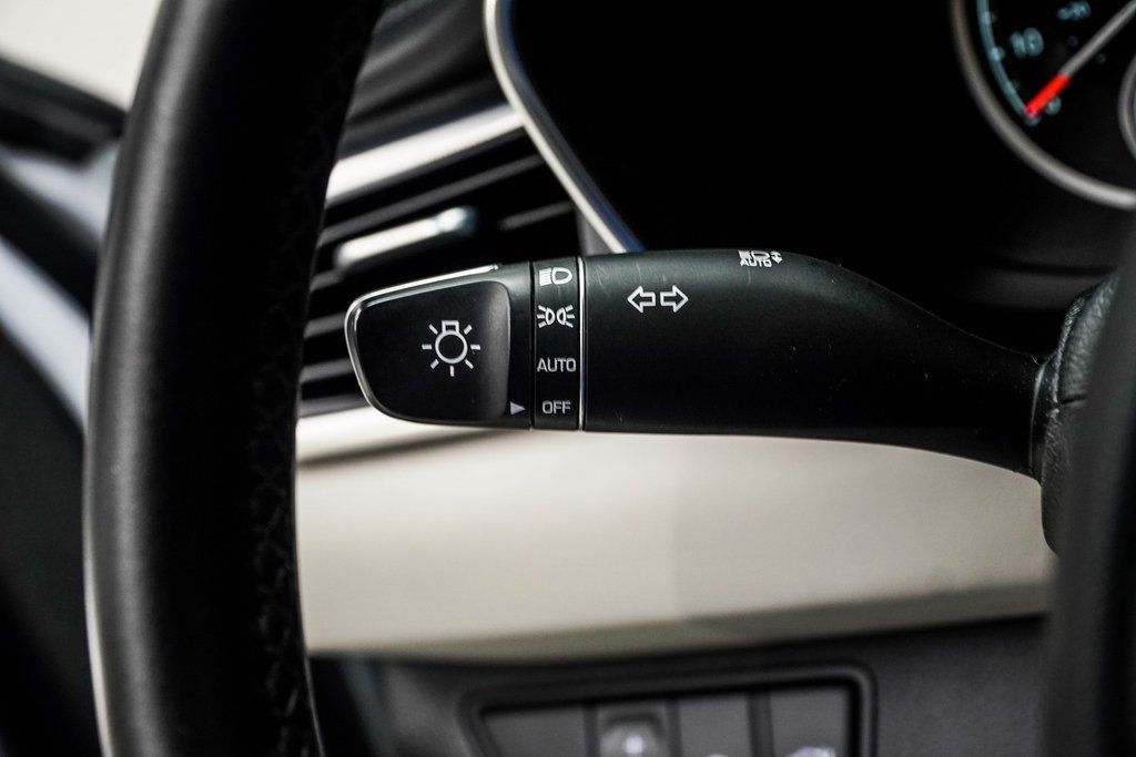 2023 Genesis G70 3.3T photo 29
