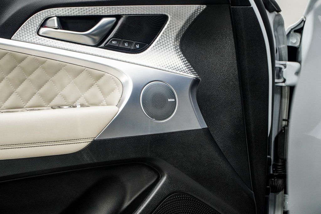 2023 Genesis G70 3.3T photo 32