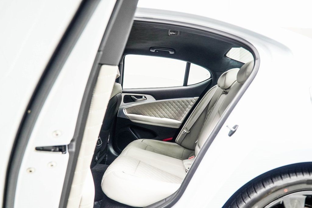 2023 Genesis G70 3.3T photo 36