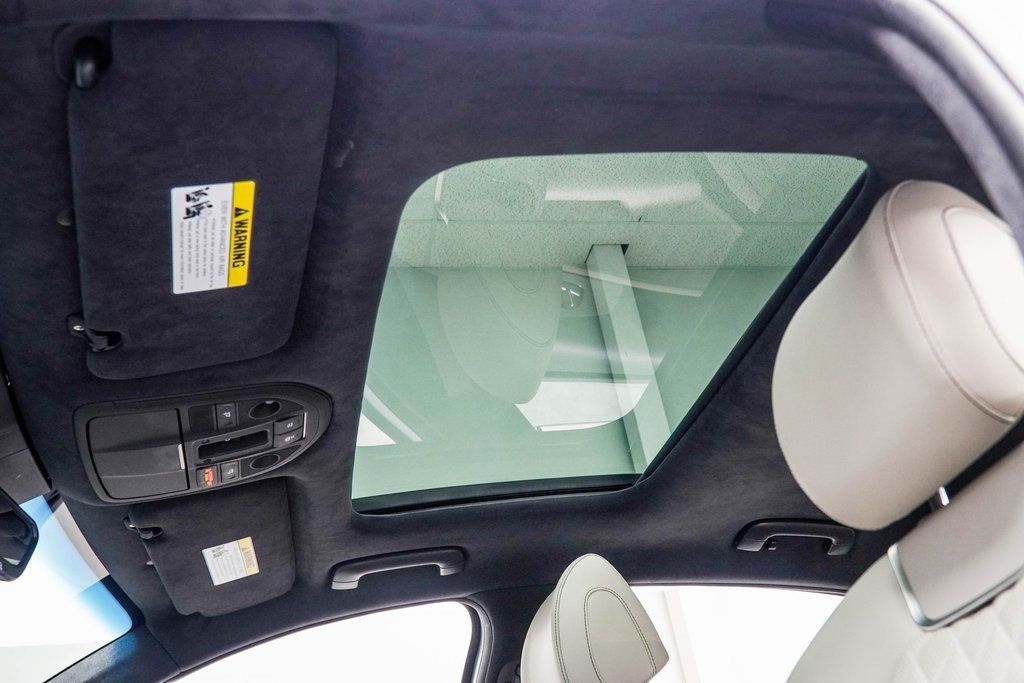2023 Genesis G70 3.3T photo 37