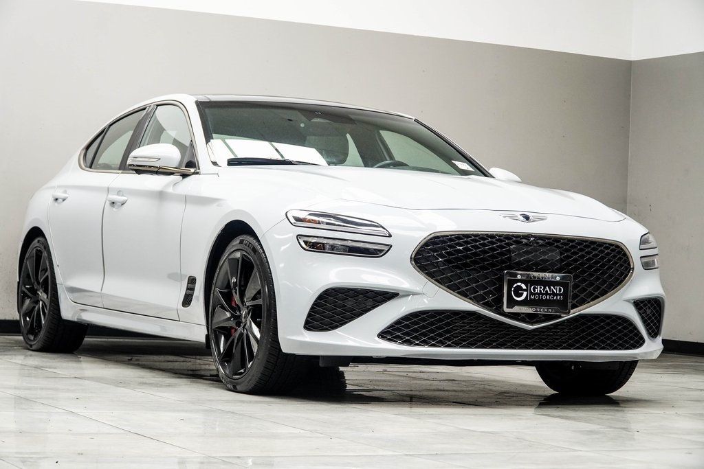 2023 Genesis G70 3.3T photo 3