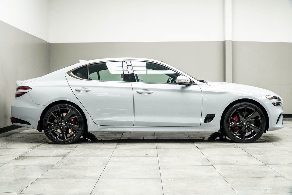 2023 Genesis G70 3.3T photo 5