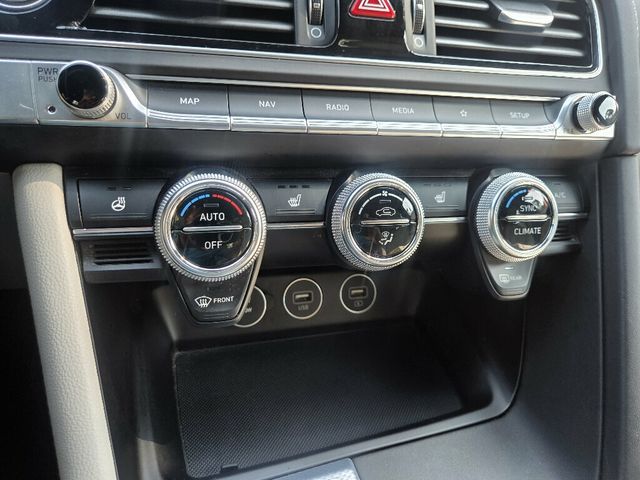 2023 Genesis G70 3.3T AWD - 23064277 - 25