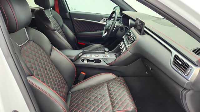2023 Genesis G70 3.3T AWD with Sport Prestige & Sport Advanced Packages - 23016933 - 23