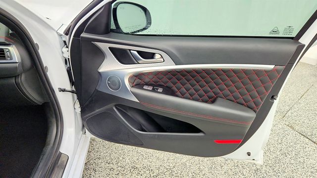 2023 Genesis G70 3.3T AWD with Sport Prestige & Sport Advanced Packages - 23016933 - 25
