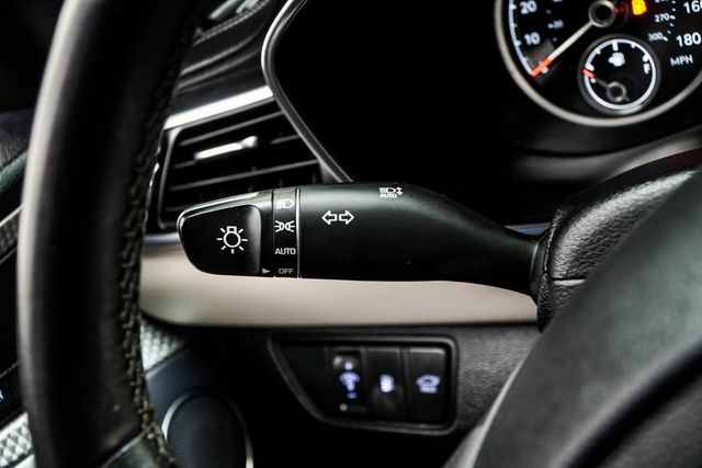 2023 Genesis G70 3.3T RWD - 22952710 - 38