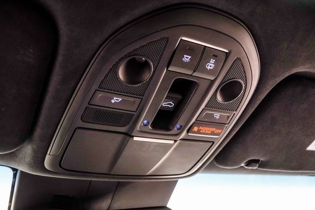 2023 Genesis G70 3.3T RWD - 22952710 - 39