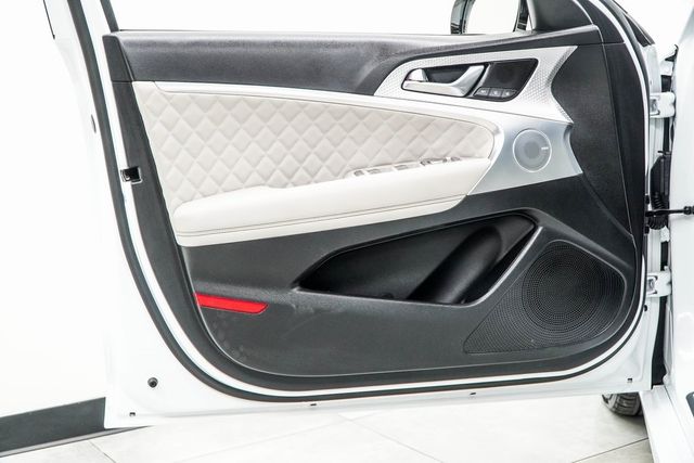 2023 Genesis G70 3.3T RWD - 22952710 - 46