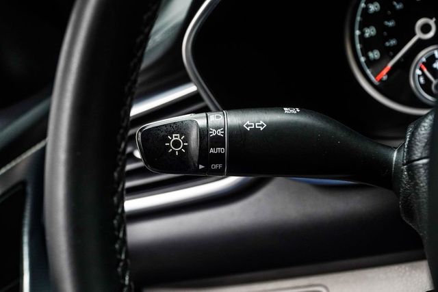 2023 Genesis G70 3.3T RWD - 23059370 - 36
