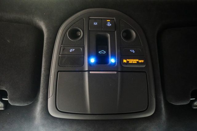 2023 Genesis G70 3.3T RWD - 23066639 - 30