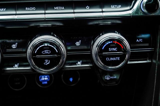 2023 Genesis G70 3.3T RWD - 22961142 - 21