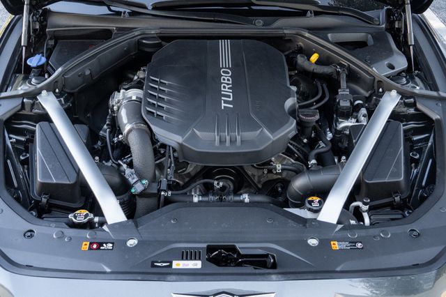 2023 Genesis G70 3.3T RWD - 22980506 - 33