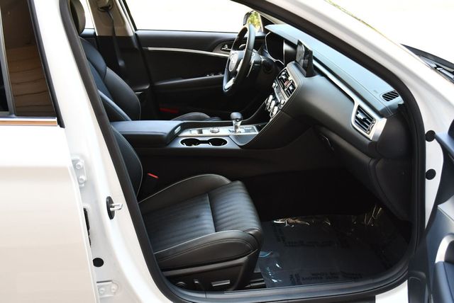 2023 Genesis G70 3.3T RWD Sedan W/Navigation & Blind Spot Assist - 23026167 - 35