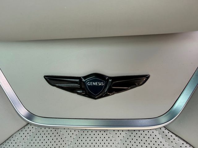 2023 Genesis G70 **G70 3.3T SPORT PRESTIGE**SPORT ADVANCED**MSRP $55940** - 23019333 - 11