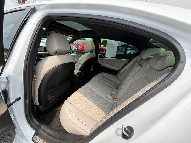 2023 Genesis G70 **G70 3.3T SPORT PRESTIGE**SPORT ADVANCED**MSRP $55940** - 23019333 - 26