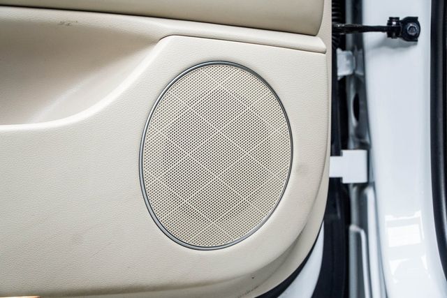 2023 Genesis G80 2.5T RWD - 22967562 - 34