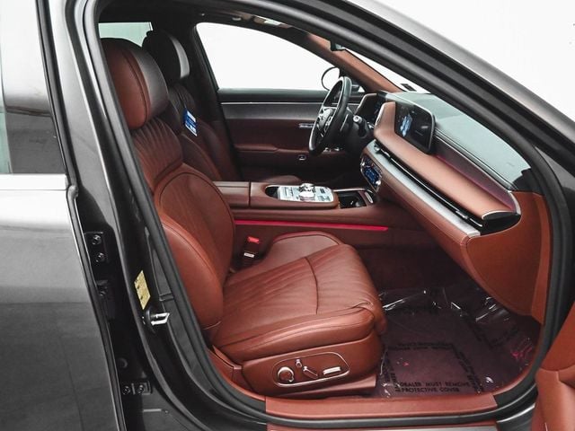 2023 Genesis G90 3.5T - 22978591 - 49