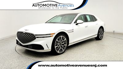 2023 Genesis G90