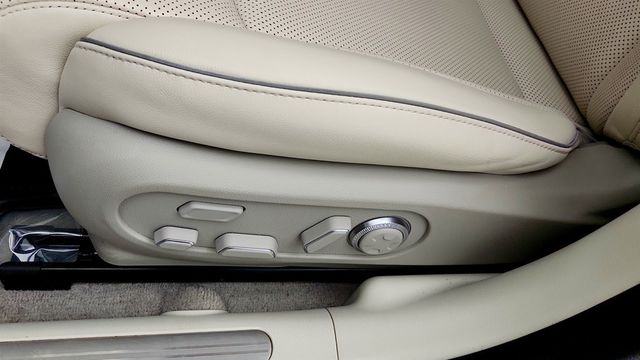 2023 Genesis GV60 Advanced AWD - 23069337 - 11