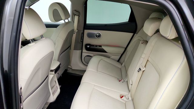 2023 Genesis GV60 Advanced AWD - 23069337 - 21